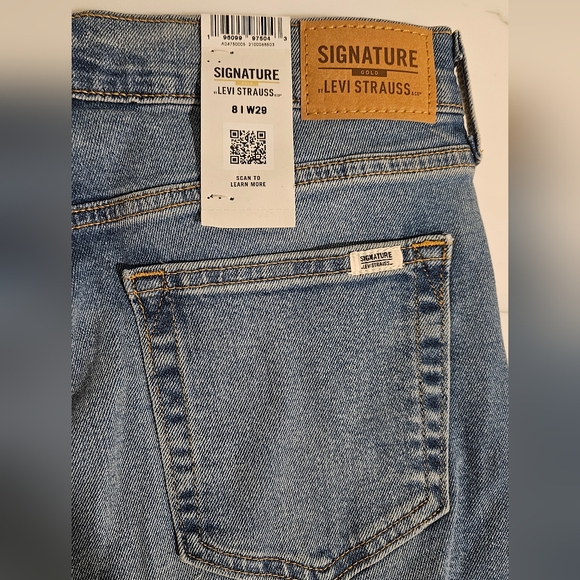 Levi Strauss Blue Denim Jeans - Picture 1 of 9